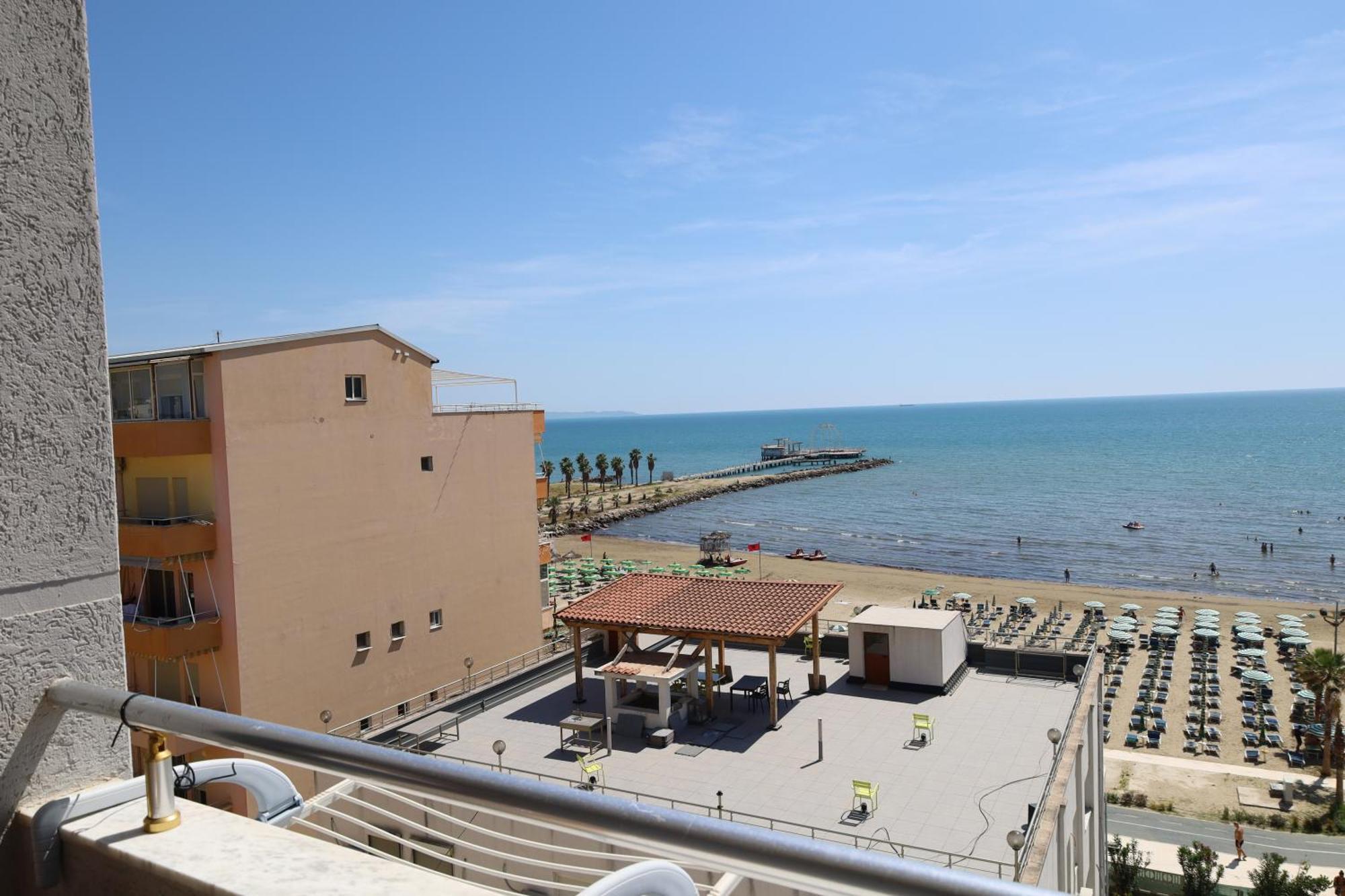 Seaside Apartment Best ดูร์เรส ภายนอก รูปภาพ